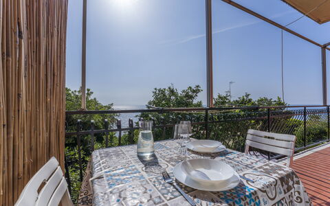 A Due Passi da Camogli 2, Seaview, Wifi: Table, Sky, Furniture, Property, Plant, Tableware, Chair, Window, Azure, Building