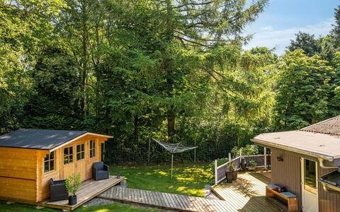 Meo - 30Km from the Sea: Roof, House, Home, Cottage, Door, Siding, Deck, Porch, Plank, Hardwood