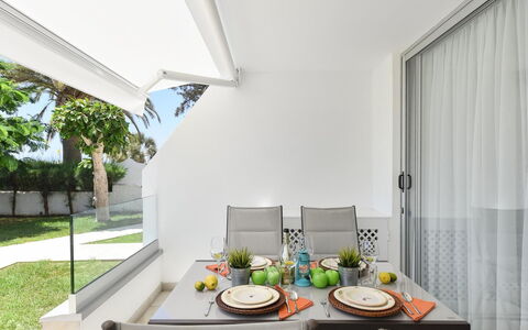 San Agustín 1002: Water, Sky, Swimming Pool, Tree, Azure, Outdoor Furniture, Sunlounger, Leisure, Shade, Arecales