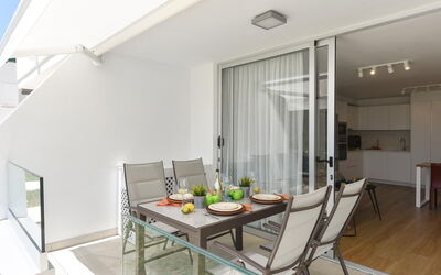 Accommodation:&nbsp;Beachfront Nasas 4 Jm 1002.1