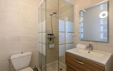 Salicornia: Mirror, Bathroom Cabinet, Property, Tap, Cabinetry, Plumbing Fixture, Sink, Bathroom, Purple, Building