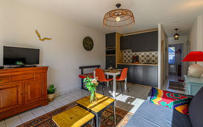 Accommodation:&nbsp;Salicornia 186.1