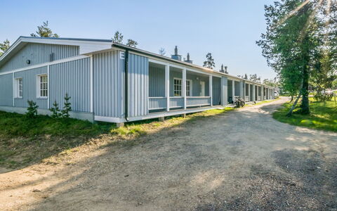 Saariseläntie 8 e 3: Wood, Cottage, Log Cabin, Forest, Shed, Garden Buildings, Larch, Woodland, Wood Stain