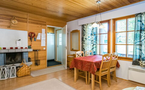 Saariseläntie 8 e 3: Wood, Cottage, Log Cabin, Forest, Shed, Garden Buildings, Larch, Woodland, Wood Stain