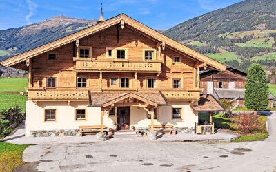 Neukirchen am Großvenediger 700