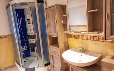 Accommodation:&nbsp;Althaus 1 700.3