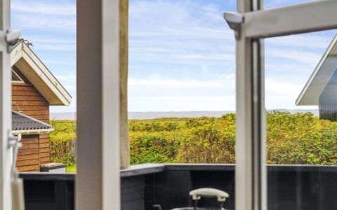 Benni - 75M to the Fjord: Blue, Shrub, Cottage, Groundcover, Garden, Estate, Shade, Landscaping, Farmhouse, Eco Hotel