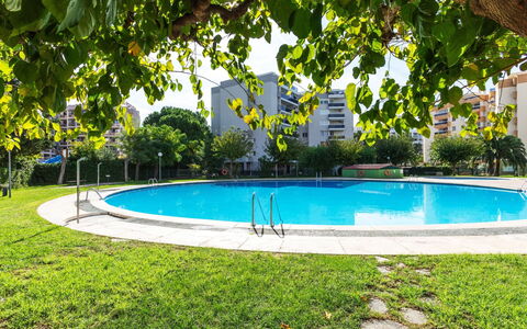 Salou 303: Water, Property, Plant, Swimming Pool, Nature, Building, Azure, Shade, Tree, Body Of Water