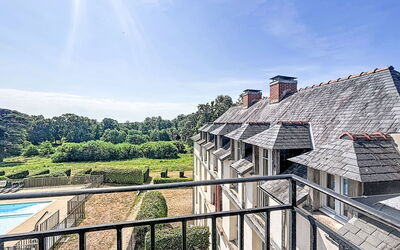 Accommodation:&nbsp;Le Château de Kergonano 700.28