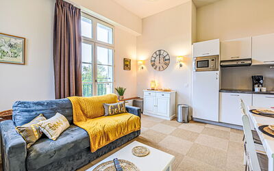 Accommodation:&nbsp;Le Château de Kergonano 700.26
