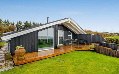Holmwith - 50M from the Sea