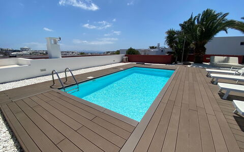 Maria: Table, Furniture, Property, Plant, Building, Window, Chair, Sky, Azure, Interior Design