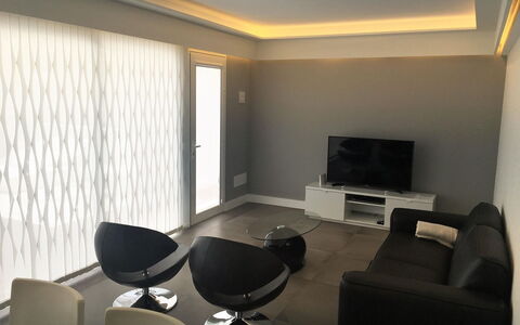 Patricia: Table, Furniture, Property, Plant, Building, Window, Chair, Sky, Azure, Interior Design
