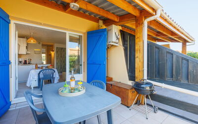 Accommodation:&nbsp;Port la Roquille 627.1