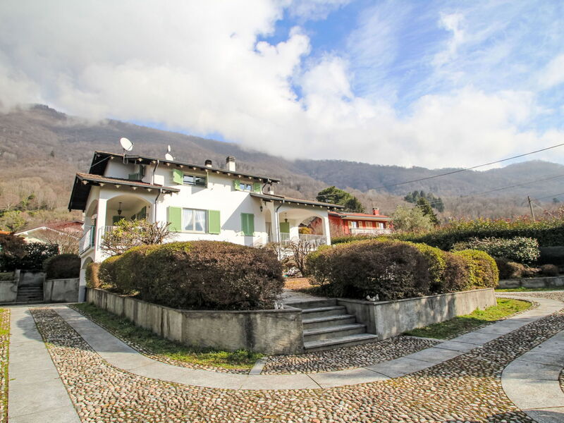 Mergozzo (Lago di Mergozzo) 110