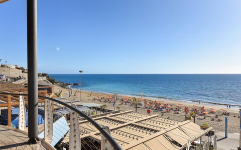 Bungalow in Meloneras Hh28: Water, Building, Property, Sky, Plant, Tree, Window, Leisure, Urban Design, Swimming Pool