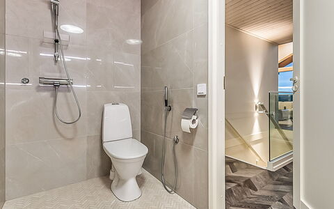 Villa Hill Magia: Furniture, Interior Design, Flooring, Floor, Table, Ceiling, Kitchen & Dining Room Table, Lighting, Chair, Home