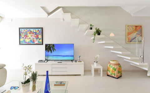 Mira Ii: Building, Plant, Interior Design, Wall, Floor, Flooring, Houseplant, Art, Living Room