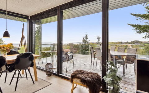 Iarund - 600M from the Sea: Mountainous Landforms, Mountain, Hill, Mountain Range, Hill Station, Human Settlement, Urban Design, Alps, Valley, Summit