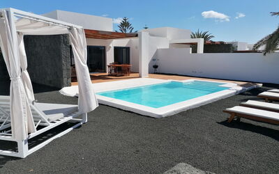 Accommodation:&nbsp;Zaida 660.11