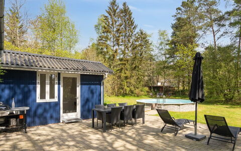 Esmer - 8Km from the Sea: Thatching, Cottage, House, Roof, Home, Farmhouse, Hut, Estate, Village