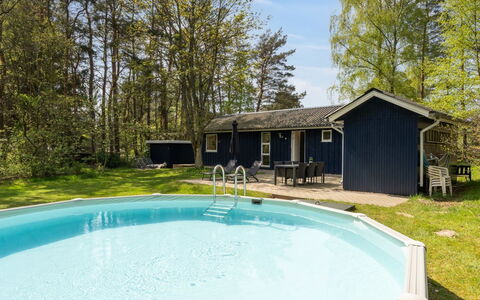 Esmer - 8Km from the Sea: Thatching, Cottage, House, Roof, Home, Farmhouse, Hut, Estate, Village