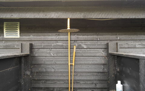 Elizabeta - 175M from the Sea: Thatching, Cottage, House, Roof, Home, Farmhouse, Hut, Estate, Village