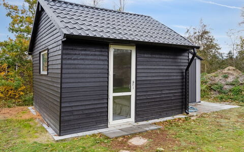 Elizabeta - 175M from the Sea: Thatching, Cottage, House, Roof, Home, Farmhouse, Hut, Estate, Village