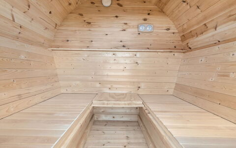 Bruni - 400M from the Sea: Ceiling, Flooring, Interior Design, Floor, Composite Material, Furniture, Resort, Hotel, Design, Daylighting