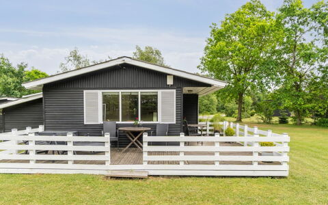 Ristana - 200M from the Sea: Roof, Home, Door, Cottage, Shade, Siding, Yard, Estate, Backyard