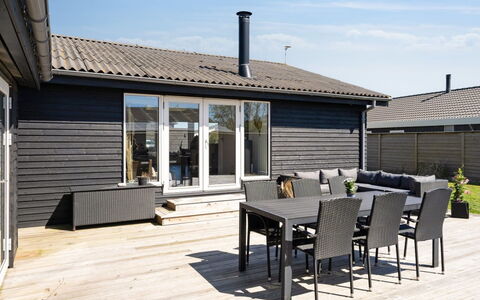 Elisabeta - 60M from the Sea: Home, Cottage, Porch, Siding, Farmhouse, Outdoor Structure