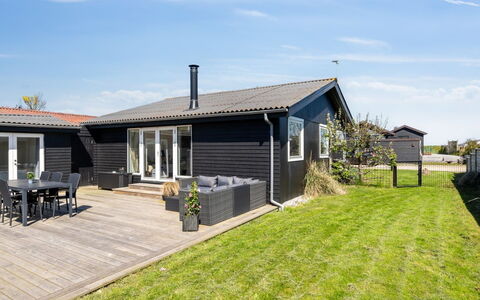 Elisabeta - 60M from the Sea: Home, Cottage, Porch, Siding, Farmhouse, Outdoor Structure