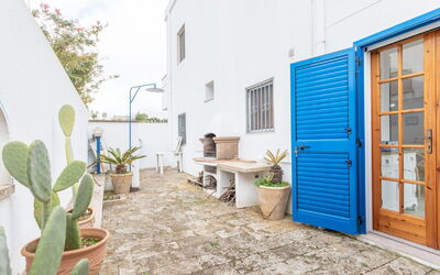 Accommodation:&nbsp;Pisa 649.2