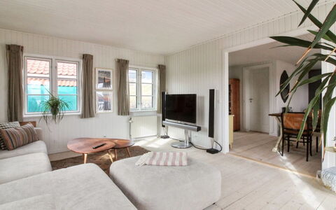 Edmond - 150M from the Sea: Flooring, Wall, Floor, Interior Design, Wood, Furniture, Couch, Ceiling, Living Room, Home