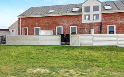 Ilka - 2.3Km from the Sea