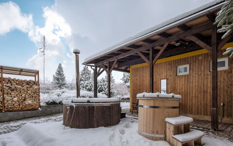 Pod Liščím Kopcem 4+4: Building, Sky, Property, Cloud, Snow, Wood, House, Tree, Cottage, Landscape