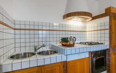 Accommodation:&nbsp;Siby 400.1