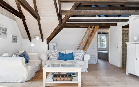 Emanuela - 800M from the Sea: Flooring, Interior Design, Wood, Furniture, Ceiling, Floor, Wood Flooring, Living Room, Room, Couch