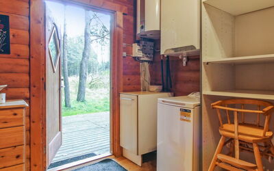 Peadda - 900M from the Sea