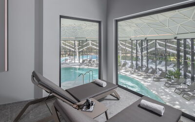 Luxury Beachfront Villa Porto Bus