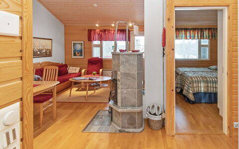 Apartment Helmi Saariselkä: Wood, Cottage, Log Cabin, Forest, Shed, Garden Buildings, Larch, Woodland, Wood Stain