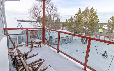 Apartment Helmi Saariselkä: Wood, Cottage, Log Cabin, Forest, Shed, Garden Buildings, Larch, Woodland, Wood Stain