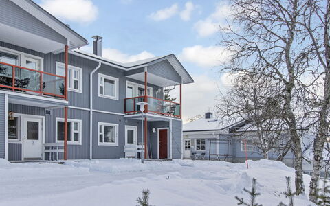 Apartment Helmi Saariselkä: Wood, Cottage, Log Cabin, Forest, Shed, Garden Buildings, Larch, Woodland, Wood Stain