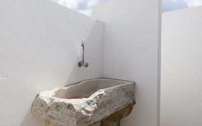 Accommodation:&nbsp;Daversa 650.1