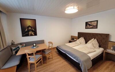 Accommodation:&nbsp;Studio 1 110.1