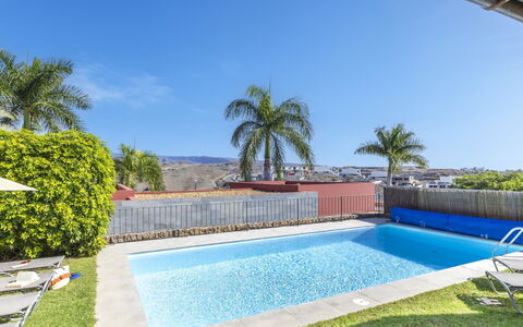 Tipo 3 Dormitorios: Swimming Pool, Blue, Resort, Eco Hotel, Composite Material, Shade, Water Feature, Hacienda, Leisure, Estate