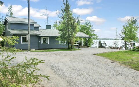 Ilotupa: Wood, Cottage, House, Home, Door, Hardwood, Garden Buildings, Wood Stain, Log Cabin, Plank