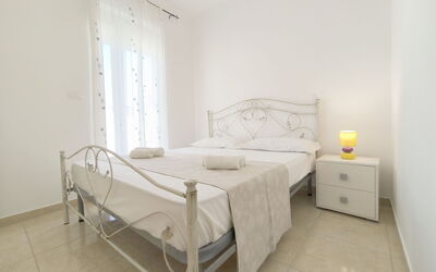 Accommodation:&nbsp;Vista Mare 647.2