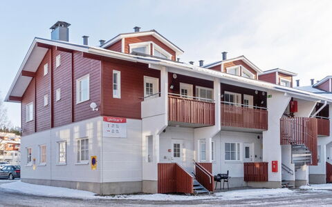 Levi Star 1001: Balcony, Apartment, Shade, Glass, Condominium, Handrail, Porch, Daylighting, Deck, Outdoor Furniture