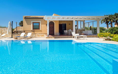 Villa Cornino - Custonaci, Sicilia: Water, Sky, Property, Plant, Swimming Pool, Azure, Building, Shade, Leisure, Real Estate